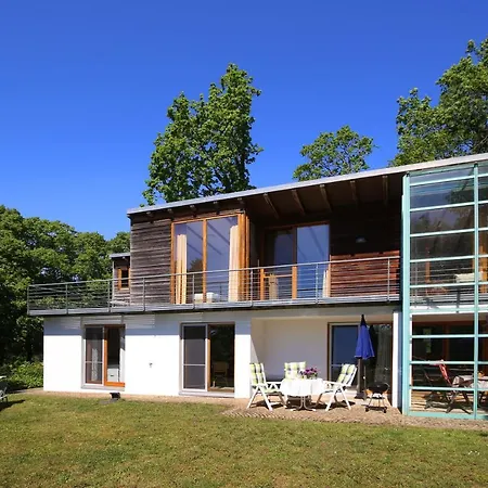 Tannenweg Villa *